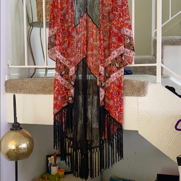 Flowy Kimono - Picture 2 of 8